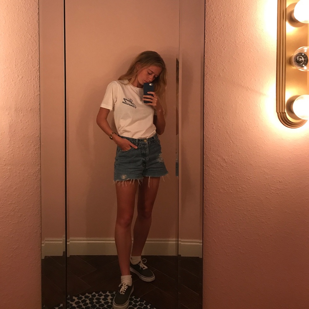 Meet your Posher, Grayson